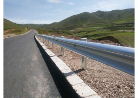 湖北省公路波形护栏工程
